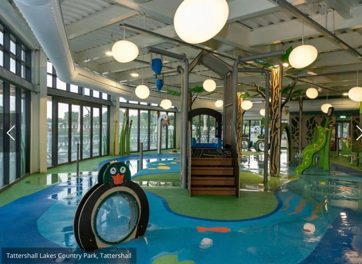 Holiday Home Breaks At Tattershall Lakes Coningsby Eksteriør bilde