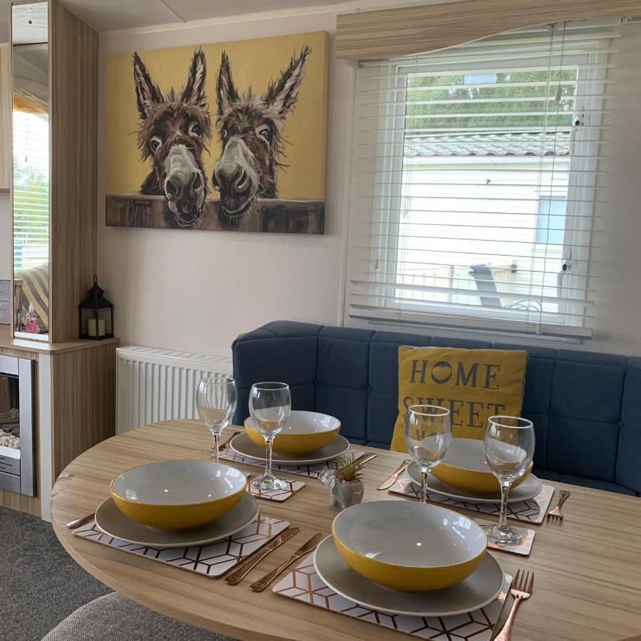 Holiday Home Breaks At Tattershall Lakes Lincoln Eksteriør bilde